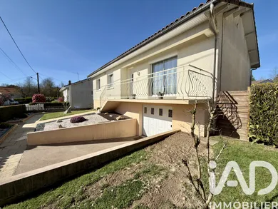 House in Chanteloup (79320)