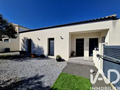 Maison traditionnelle à Colombiers (34440)