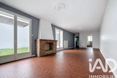 Maison à Longuenesse (62219)