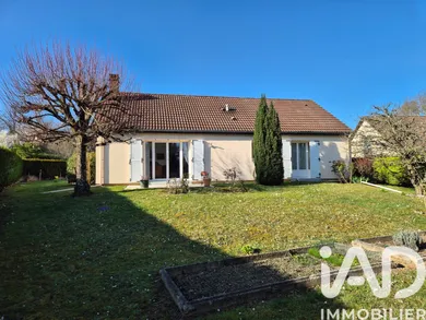 House in Rubelles (77950)