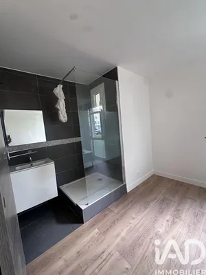 Apartment in Créteil (94000)