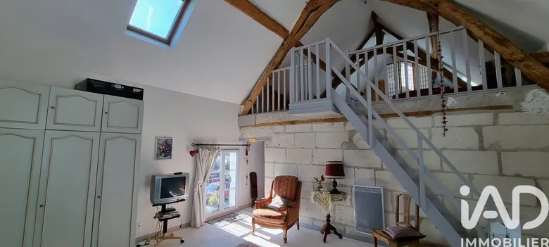 Maison 8 pièces 230 m² · à Courçay · 230 m² · 369 000 €