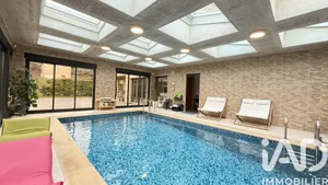 Architectural house in Châtillon-sur-Marne (51700)