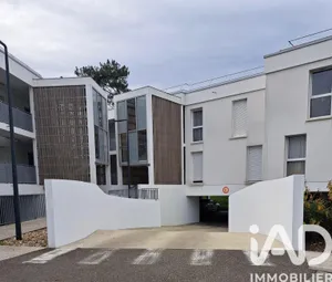 Apartment in Mérignac (33700)