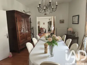 Maison de ville à Châlons-en-Champagne (51000)