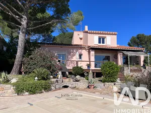 Maison à Ouveillan (11590)