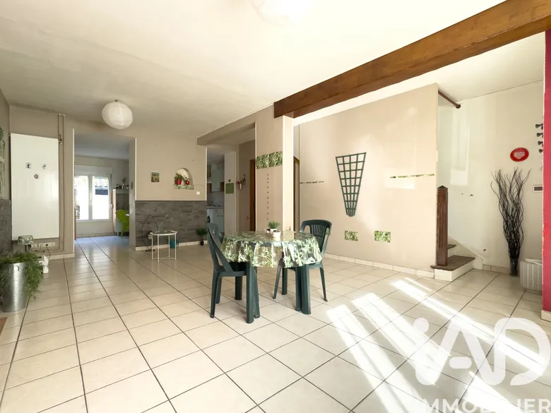 Maison 5 pièces 93 m² · à Nouzonville · 93 m² · 75 000 €