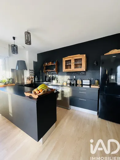 Apartment in Toulon (83000)