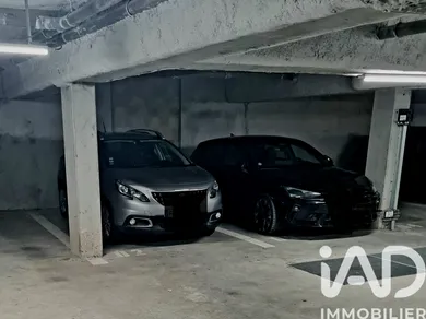 Parking in Lille (59000)