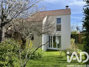 House in Chatou (78400)