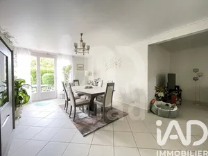 Appartement à Villeneuve-d'Ascq (59650)