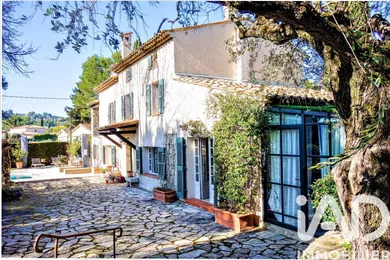 Maison à Mougins (06250)