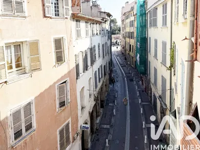 Apartment in Toulon (83000)