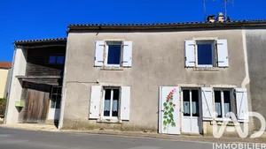 Maison de village à Saint-Pierre-le-Vieux (85420)