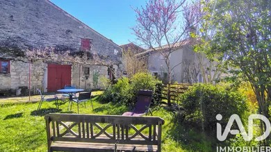 Village house in Fontenay-le-Comte (85200)
