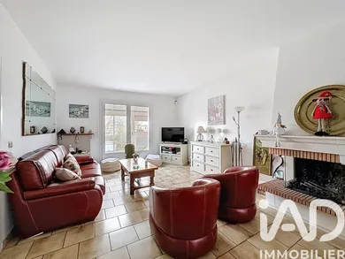 House in Saclay (91400)