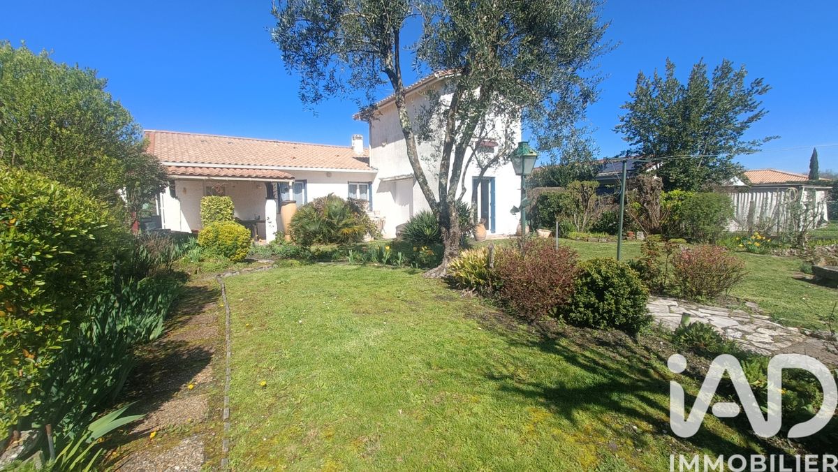 maison à Arsac