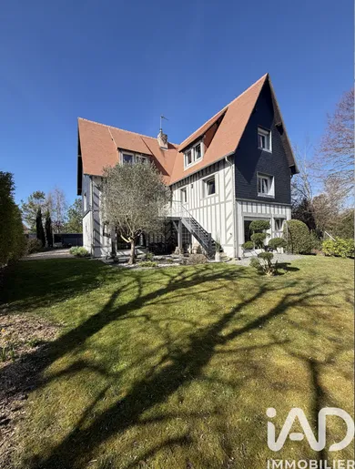 Maison à Tourgéville (14800)