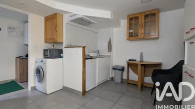 Apartment in Chevilly-Larue (94550)