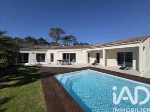 Traditional house in Breuillet (17920)