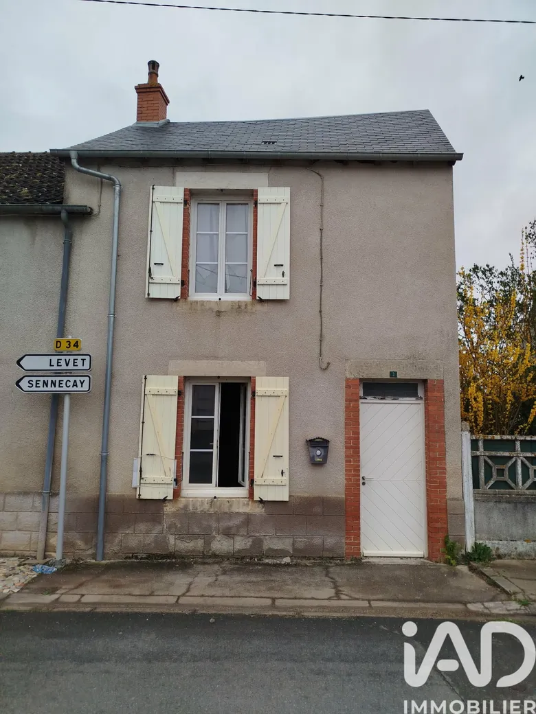 Maison 2 pièces 72 m² · à Vorly · 72 m² · 27 000 €