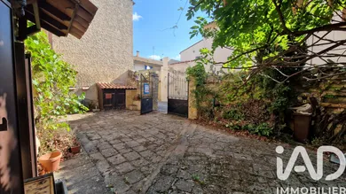 Village house in Saint-Hilaire-d'Ozilhan (30210)