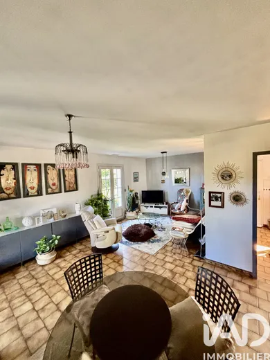 House in Villenave-d'Ornon (33140)