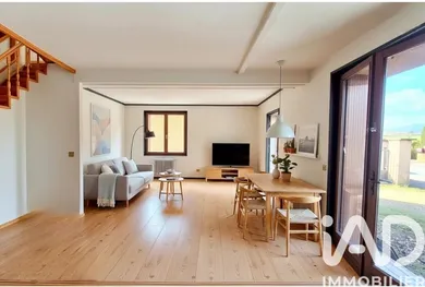 Traditional house in St GERMAIN NUELLES (69210)
