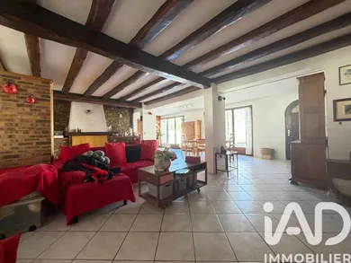 Traditional house in Saint-Michel-sur-Orge (91240)