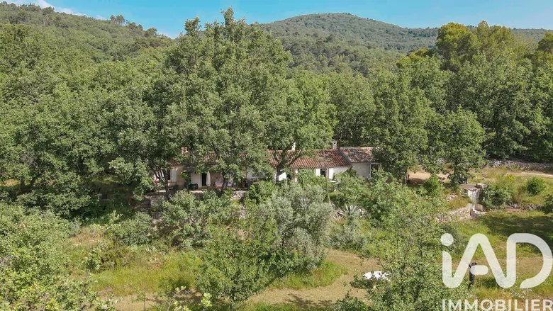 Maison 6 pièces 180 m² · à Fayence · 180 m² · 629 000 €