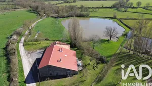 Grange à Gourgé (79200)