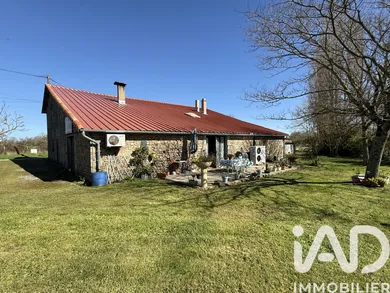 Maison de campagne à Gourgé (79200)