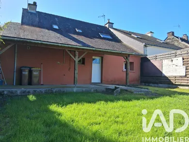 Maison traditionnelle à Saint-Perreux (56350)