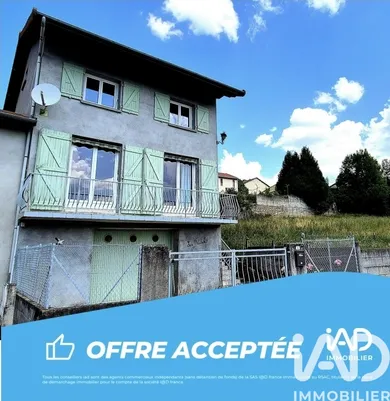 Village house in Saint-Germain-l'Herm (63630)