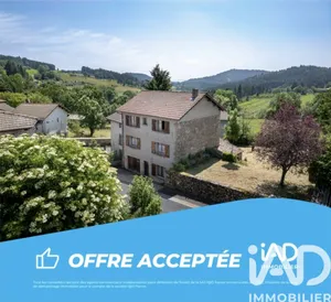 Maison de village à Saint-Bonnet-le-Chastel (63630)