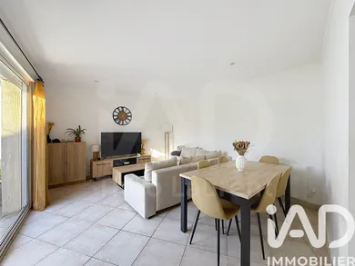 Traditional house in Brains (44830)