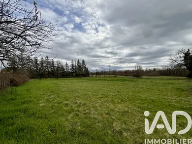 Terrain à bâtir à Archignac (24590)