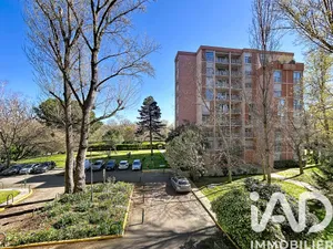 Apartment in Toulouse (31100)