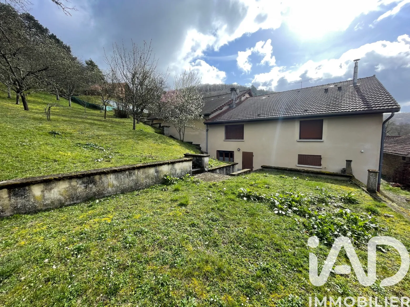 Vente maison à Vouécourt (52320) : maison 5 pièces 130 m² — 6