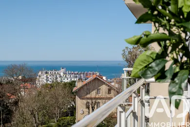 Apartment in Biarritz (64200)