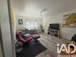 Apartment in SOLLIES PONT (83210)