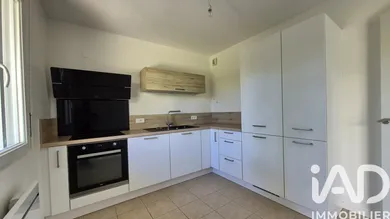 Apartment in Vannes (56000)