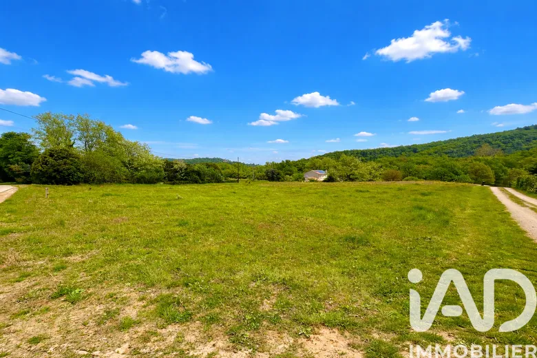Terrain 800 m² · à Salazac · 49 000 €