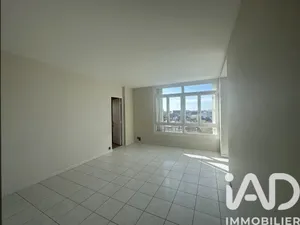 Apartment in Douai (59500)