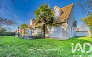 House in Orgeval (78630)