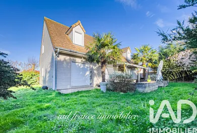 House in Orgeval (78630)