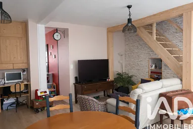 Maison de village à Le Montet (03240)