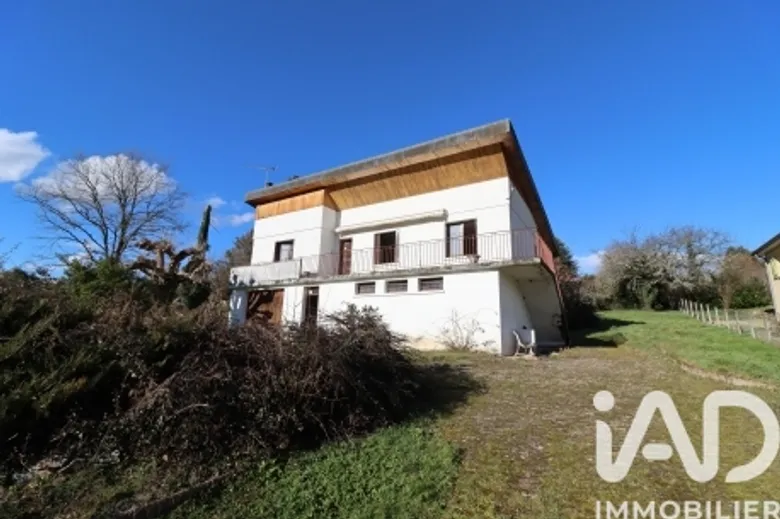 Maison 5 pièces 118 m² · à Ris · 117,7 m² · 149 000 €