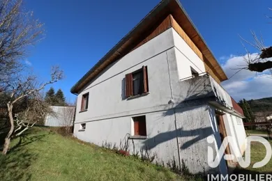 House in Ris (63290)