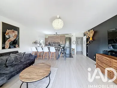 Apartment in Chessy (77700)